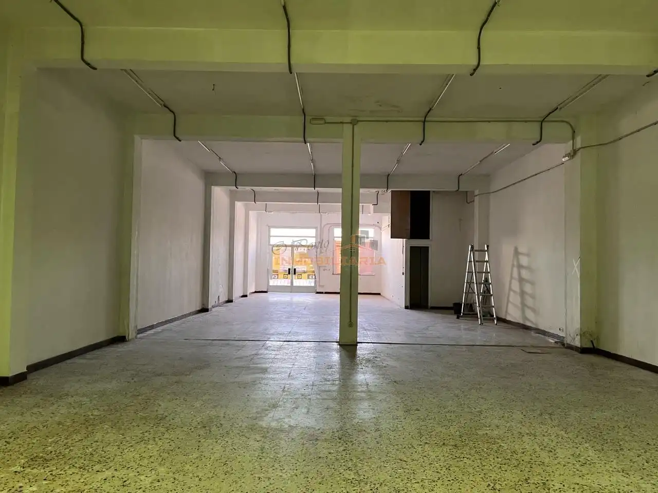 Gewerbefläche zum Verkauf in O Feal - Xubia, imagen 2