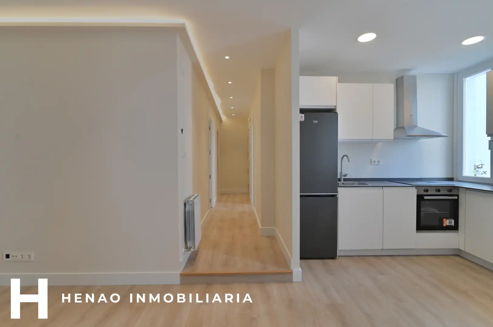 Pis en venda en Bilbao  amb Calefacció, Parquet i Forn