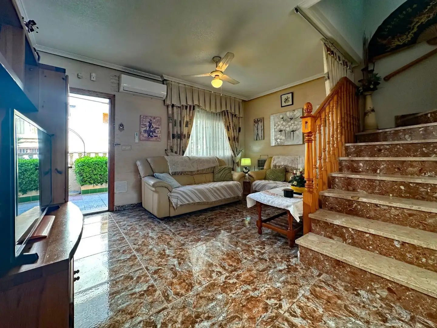 Casa a schiera con terrazza in vendita a Calle La Zenia, imagen 3