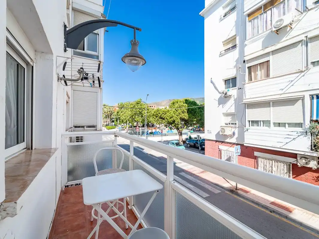 Vista exterior de Piso en venta en Torremolinos con Calefacción, Terraza y Balcón