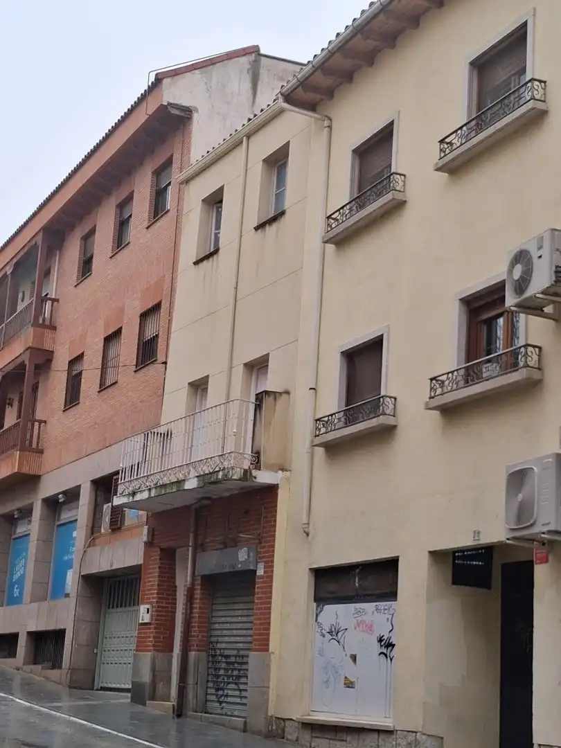 Außenansicht von Gebäude zum Verkauf in Colmenar Viejo