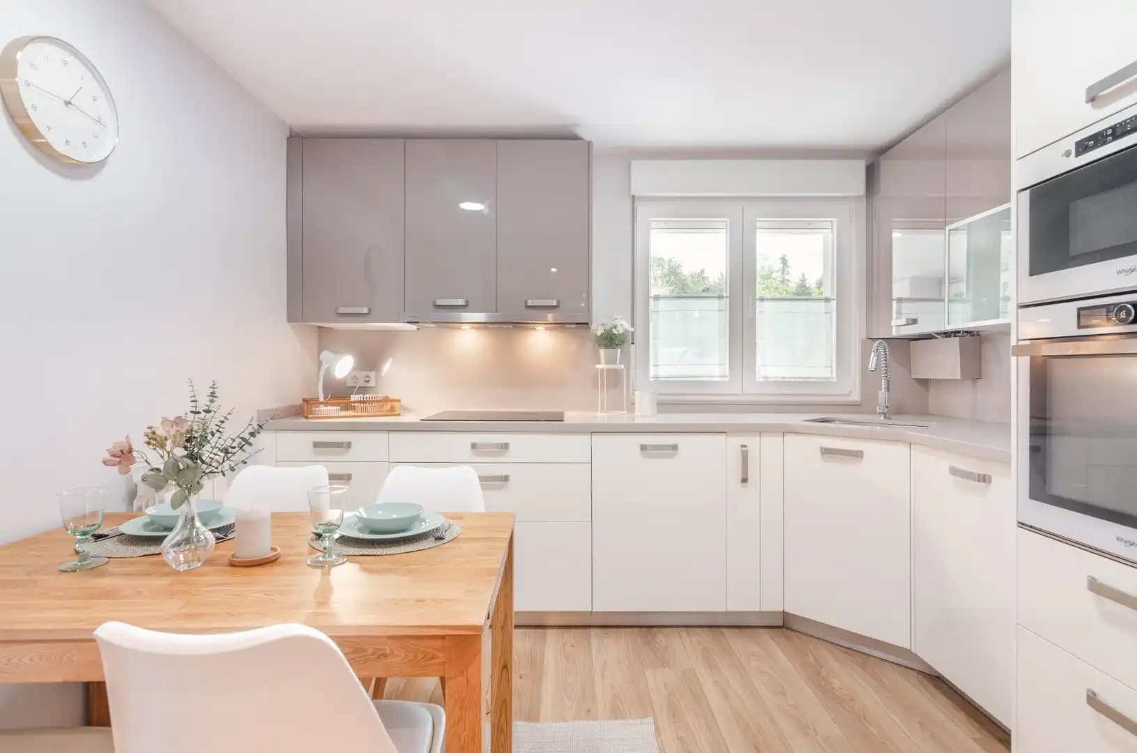 Cocina de Piso en venta en Siero con Calefacción, Trastero y Amueblado