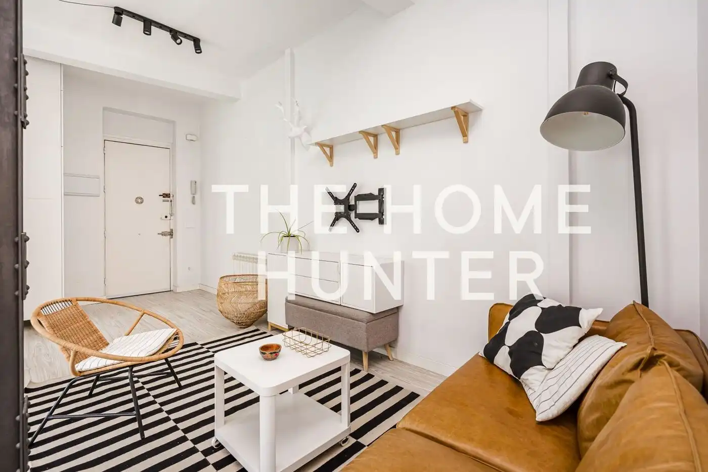 Living room of Flat for rent in Madrid  with Air Conditioner, Heating and Furnished