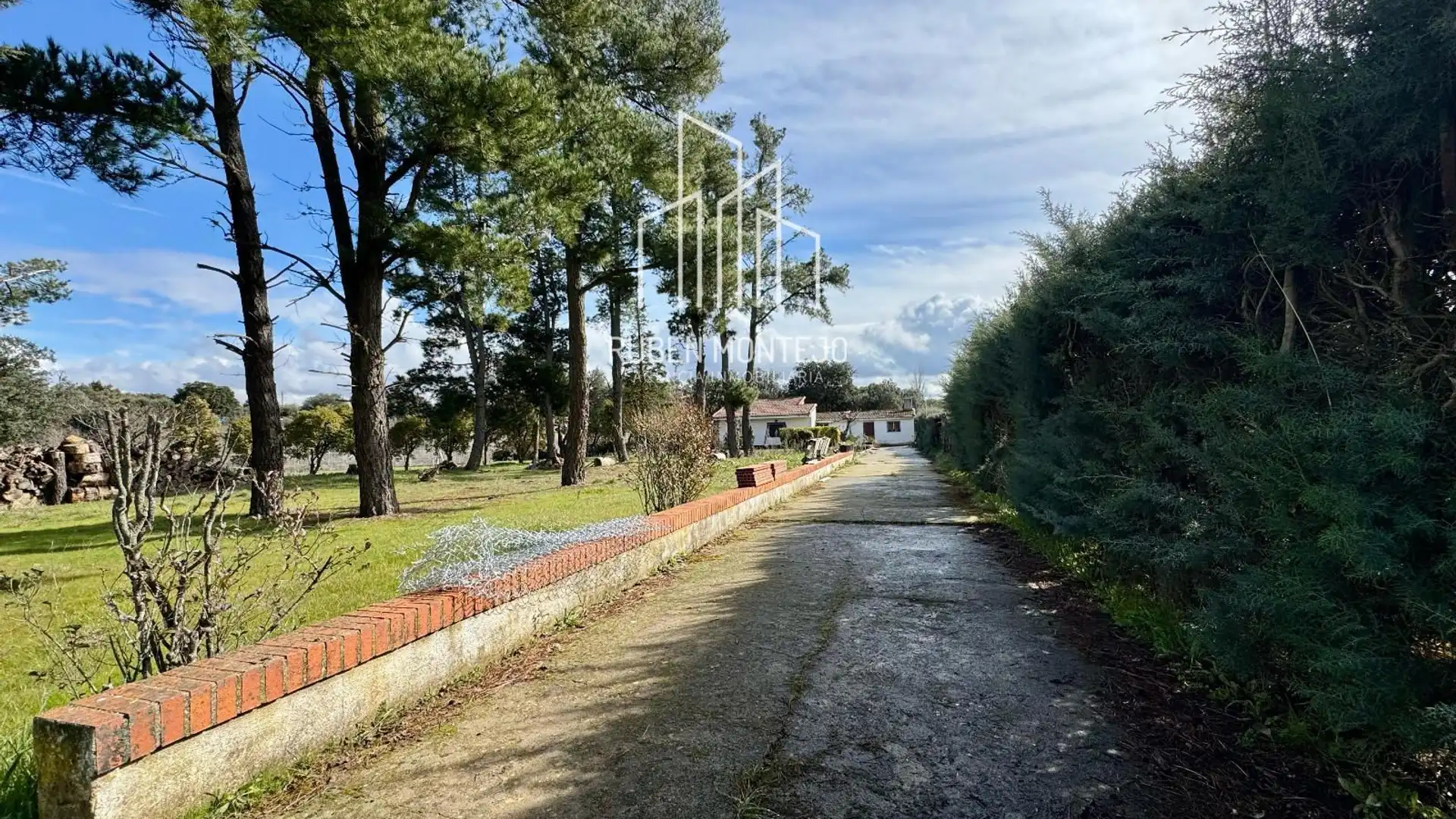 Land for sale in Valdunciel