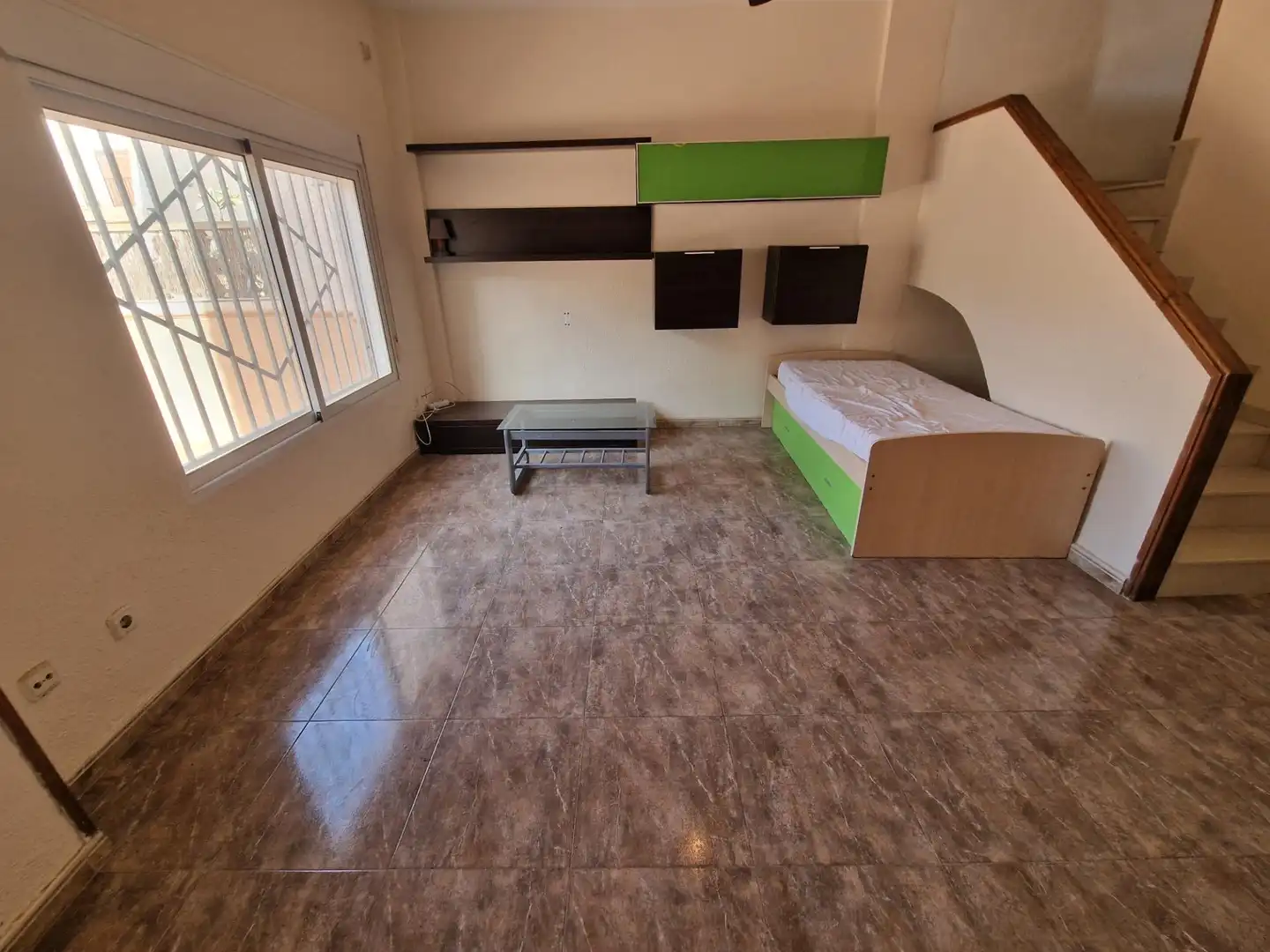 Casa adosada en venta en Águilas con Terraza, Amueblado y Balcón