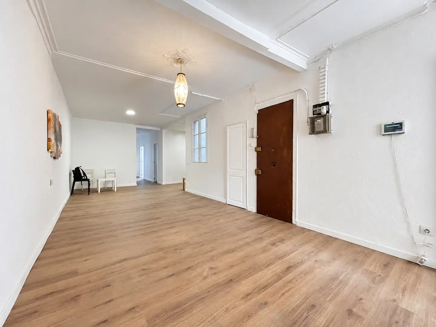 Flat with terrace for sale in Carrer Nou de la Rambla, imagen 3