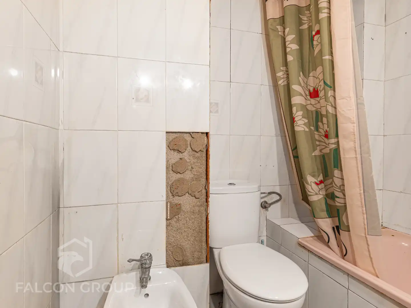 Bathroom of Flat for sale in Vilanova i la Geltrú  with Private garden and Balcony