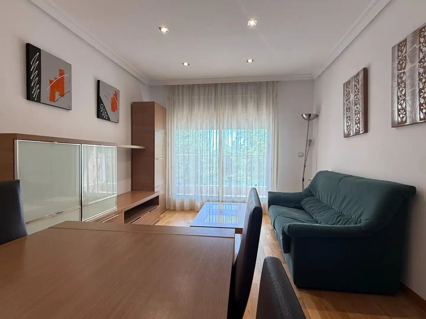 Sala de estar de Apartamento en venta en Yebes con Calefacción, Terraza y Piscina comunitaria