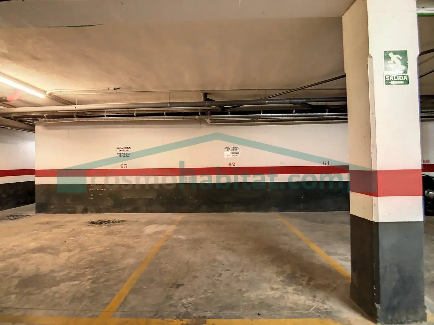 Aparcament de Dúplex de lloguer en L'Eliana amb Aire condicionat, Calefacció i Jardí privat