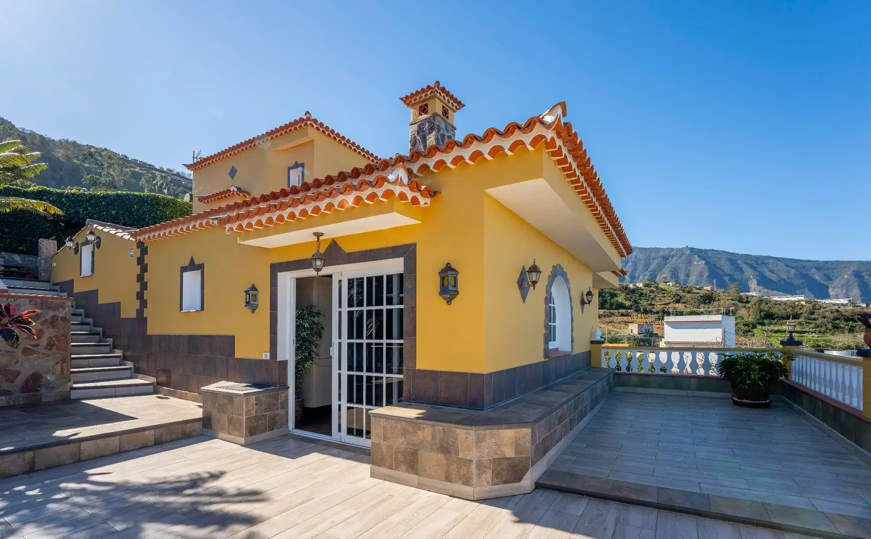 Exterior view of Houses for sale in La Orotava  with Heating, Private garden and Storage room