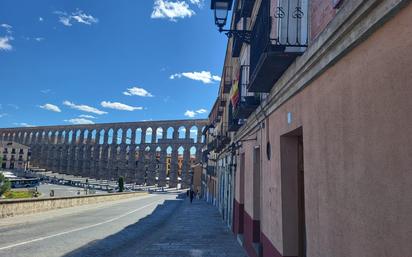 Exterior view of House or chalet for sale in Segovia Capital  with Air Conditioner and Balcony