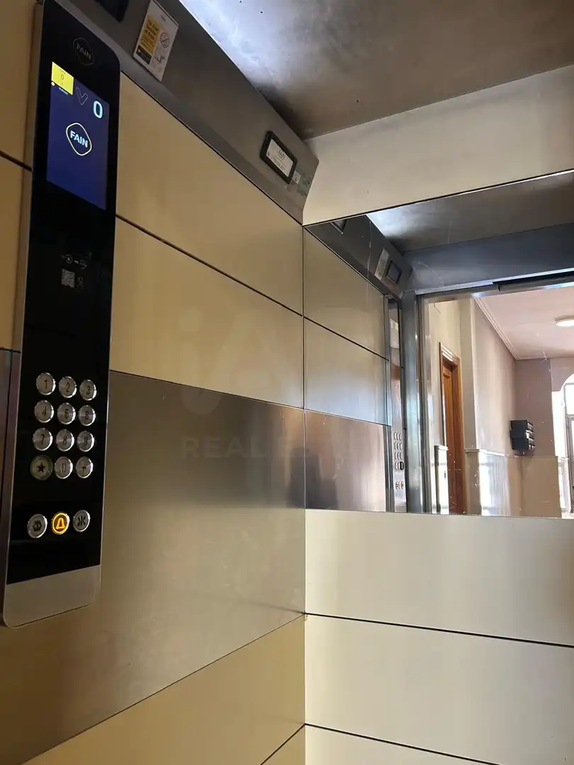 Vista exterior de Pis en venda en La Vall d'Uixó amb Aire condicionat i Calefacció