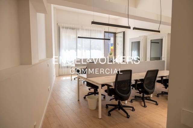 Oficina en Alquiler en Sagrada Família