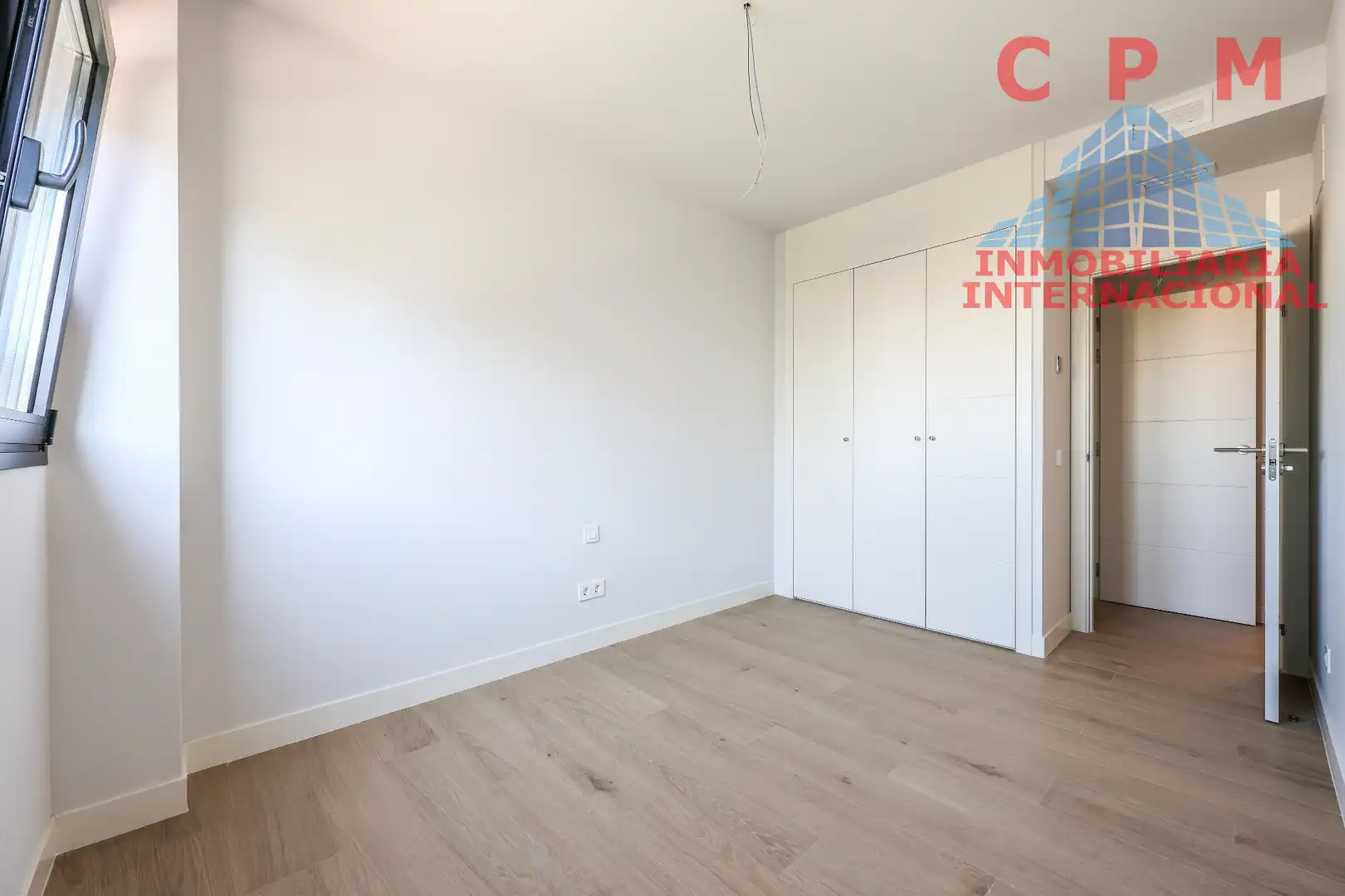 Bedroom of Flat for rent in Pozuelo de Alarcón  with Air Conditioner, Heating and Parquet flooring