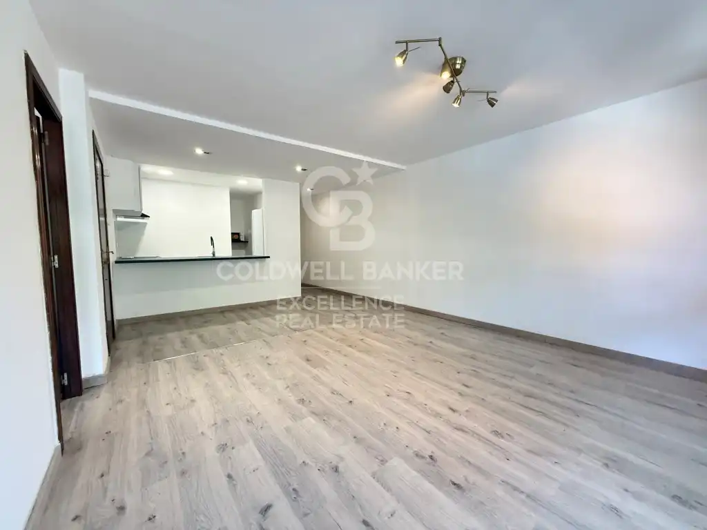 Exterior view of Flat for rent in Valencia  with Terrace and Balcony