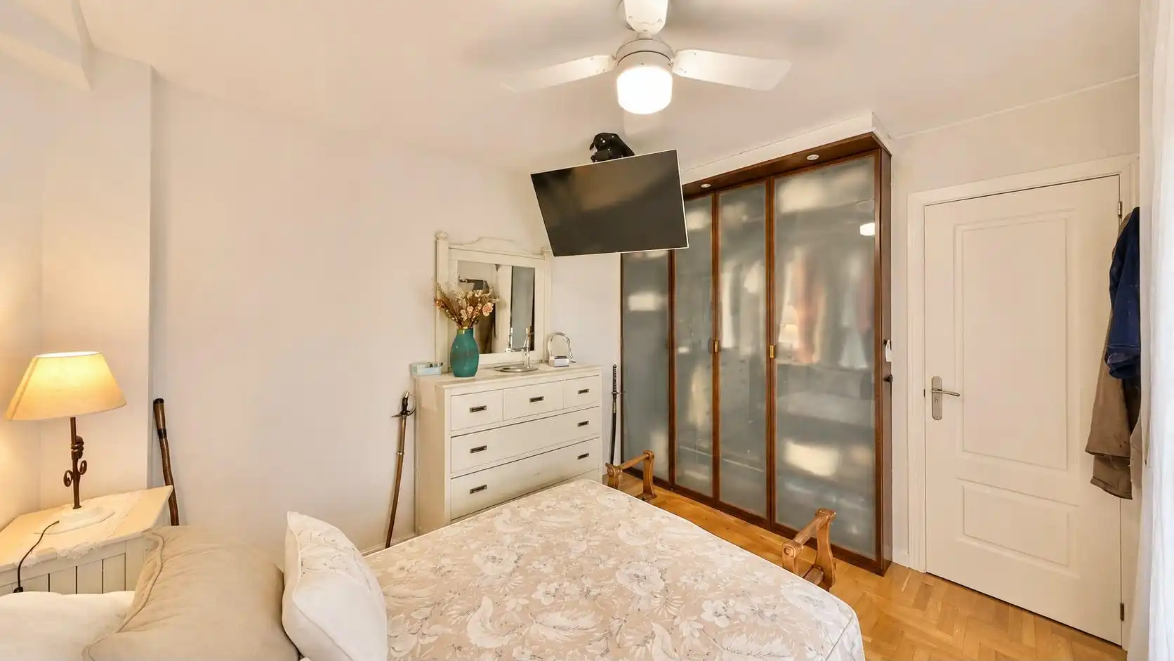 Dormitori de Apartament en venda en Fuenlabrada amb Aire condicionat, Calefacció i Jardí privat