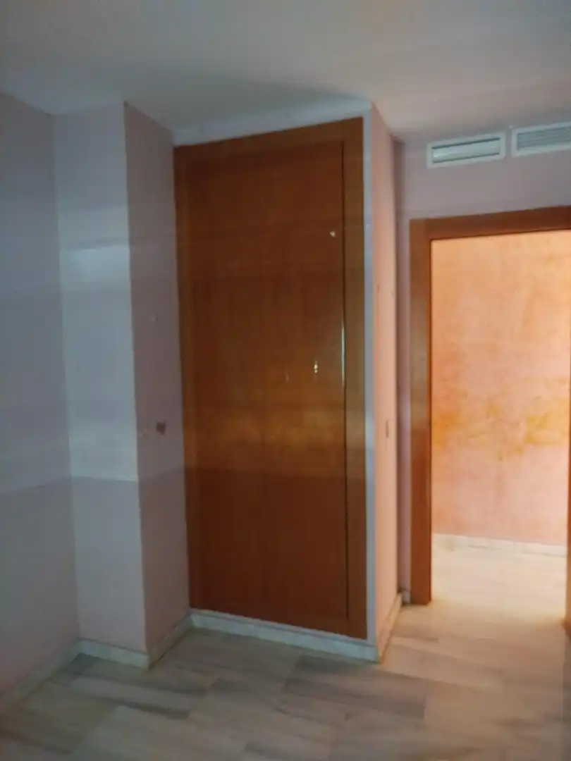 Piso en venta en Castellón de la Plana / Castelló de la Plana con Aire acondicionado, Terraza y Trastero
