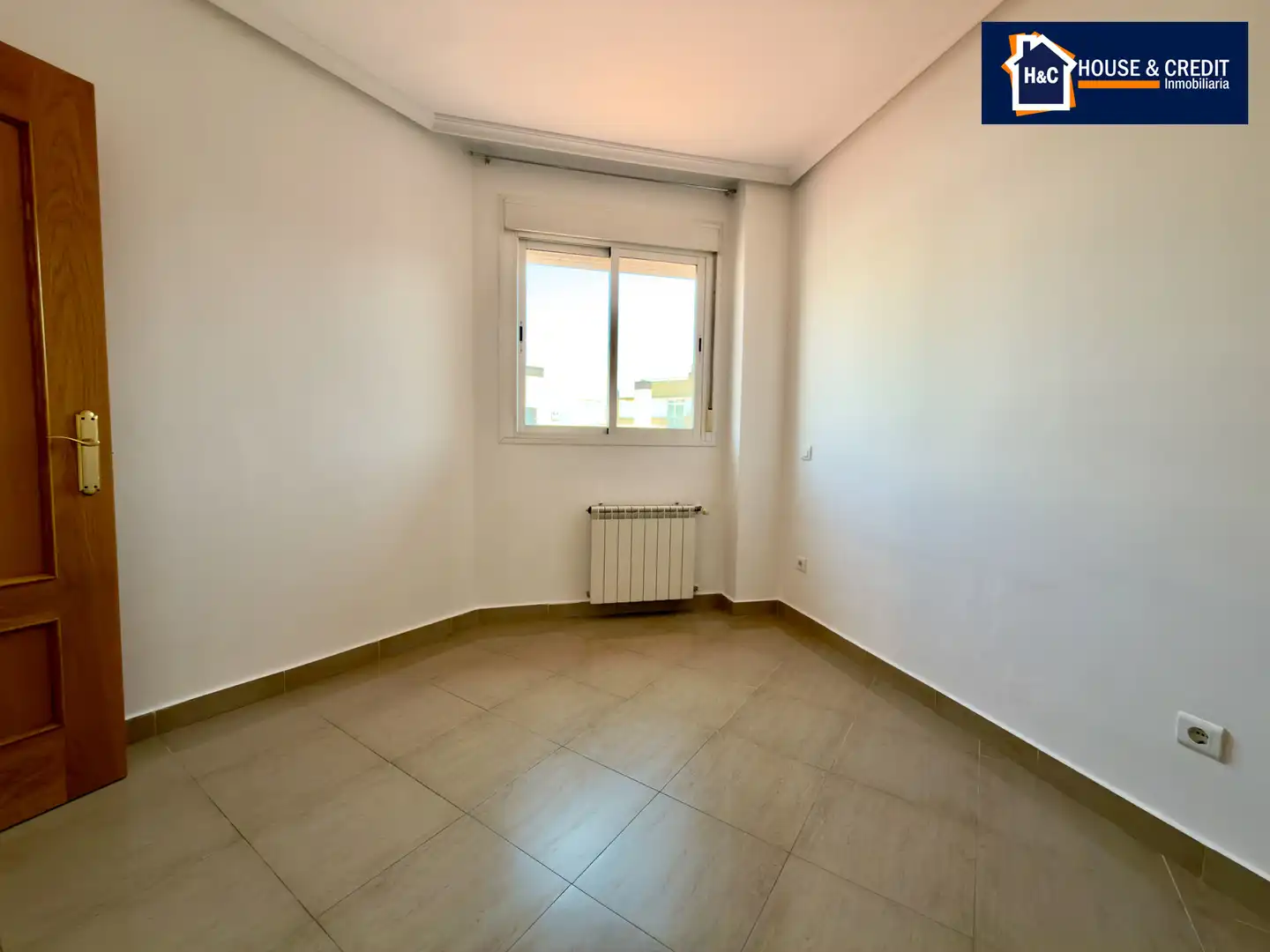Habitación de Ático de alquiler en Madrid con Aire acondicionado, Calefacción y Terraza