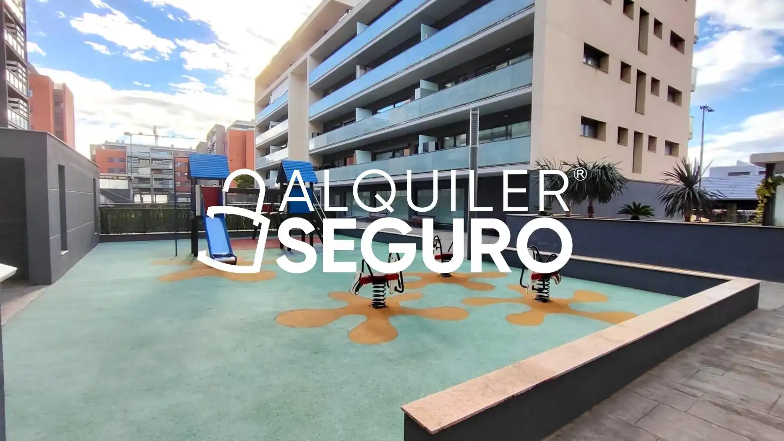 Vista exterior de Piso de alquiler en Paterna con Aire acondicionado, Calefacción y Terraza