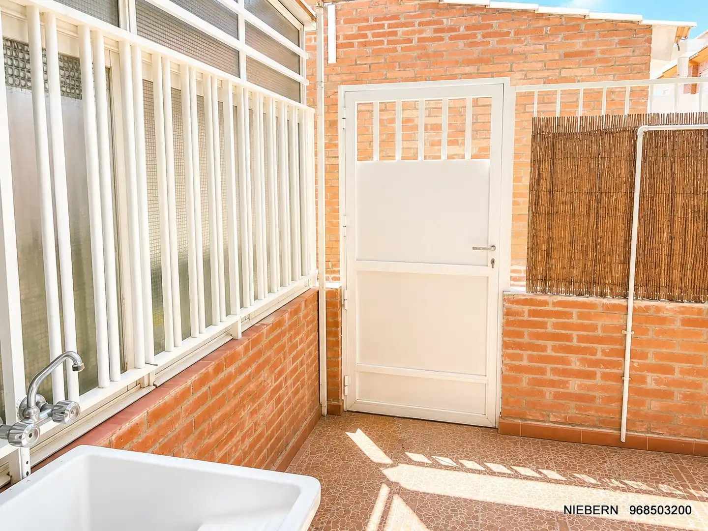 Terrassa de Casa adosada en venda en Los Alcázares amb Balcó