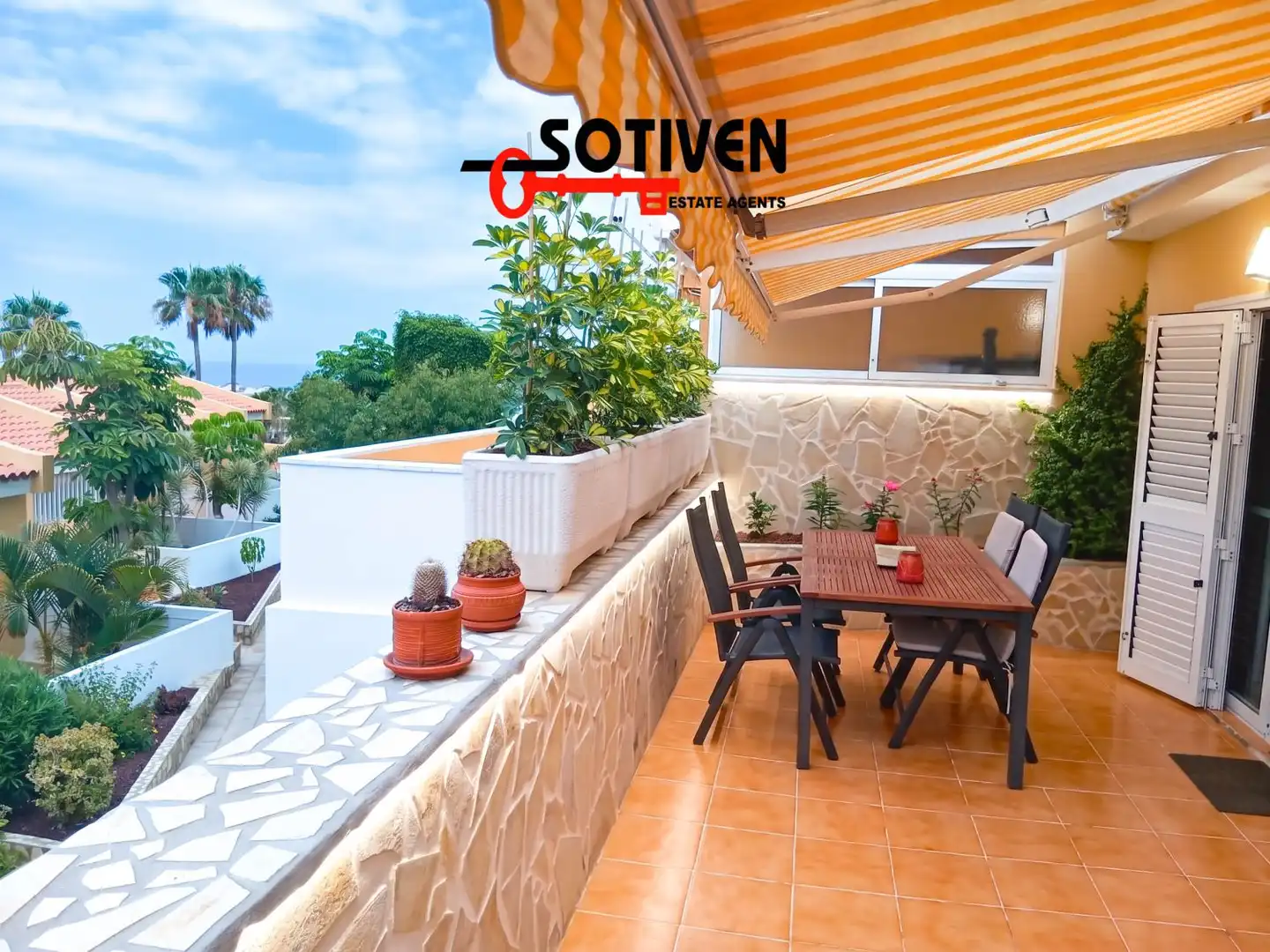 Terrassa de Apartament de lloguer en Adeje amb Terrassa i Piscina comunitària