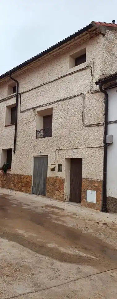 Vista exterior de Casa o xalet en venda en Ruesca amb Jardí privat