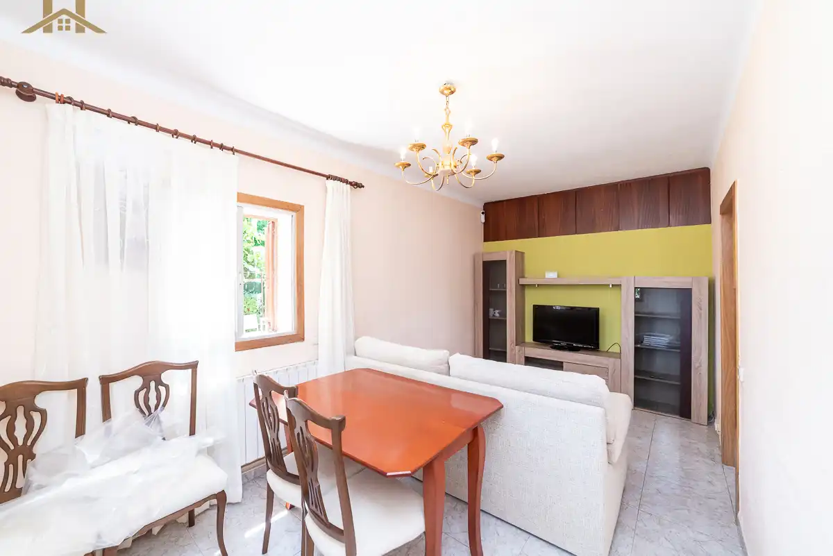 Sala de estar de Casa o chalet en venta en Pozuelo de Alarcón con Aire acondicionado, Calefacción y Jardín privado