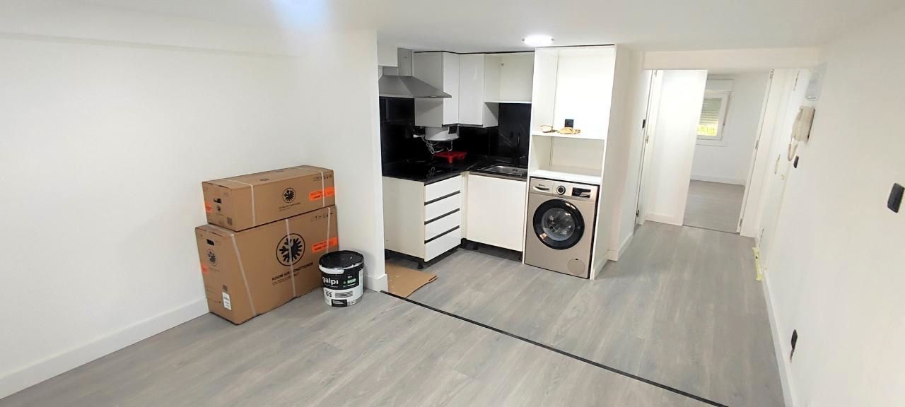 Study for sale in Vigo   with Air Conditioner and Heating