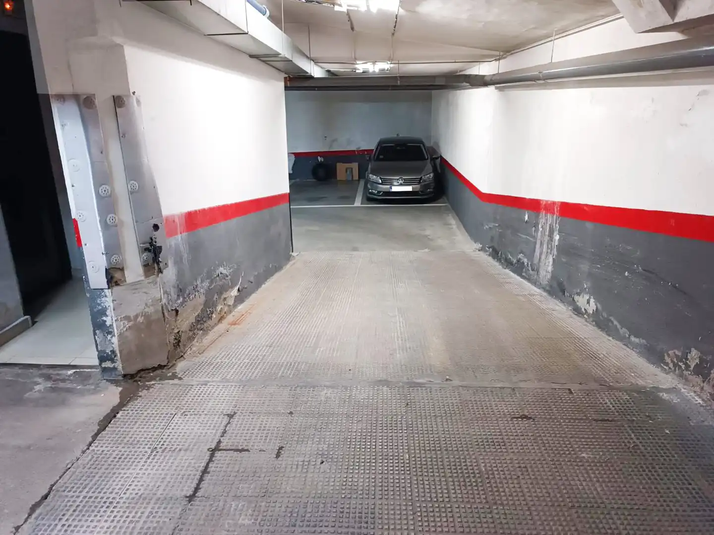 Einzelparkplatz mit Aufzug zum Verkauf in Calle de Dulcinea 18, imagen 3