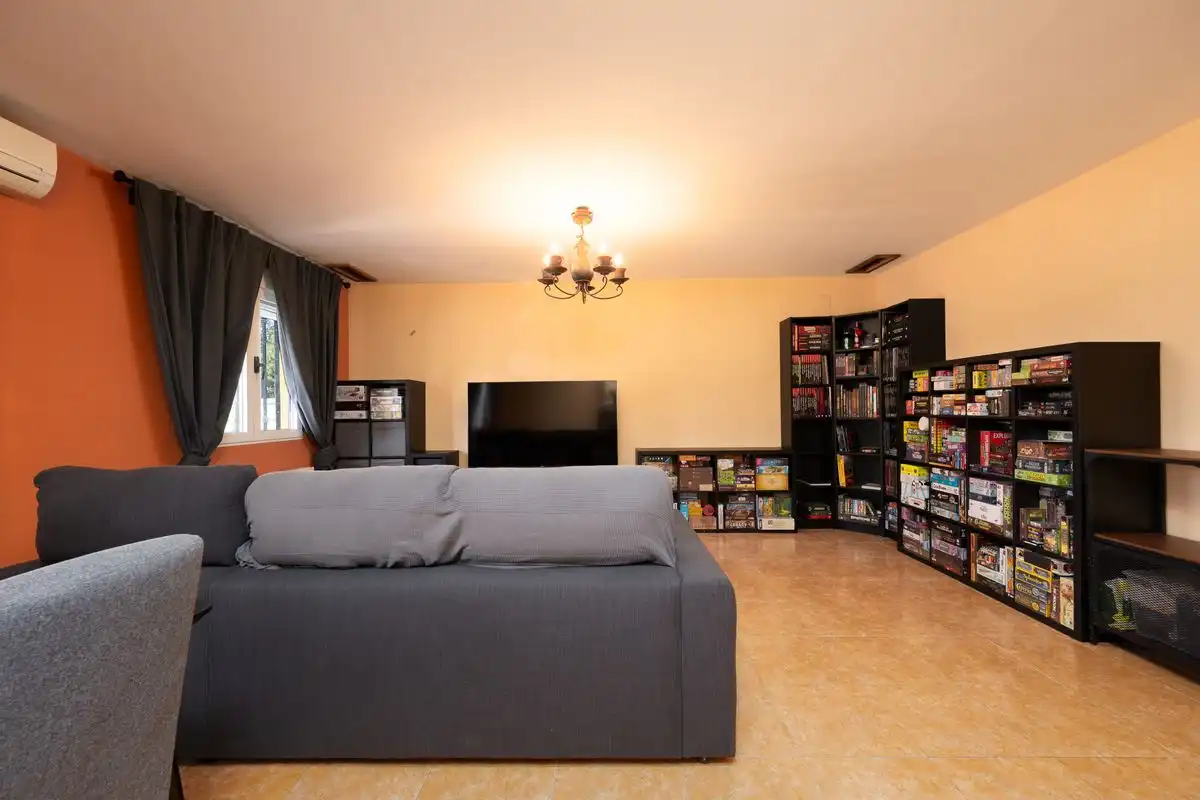 Casa pareada con terraza en venta en Carrer Mercat, imagen 3