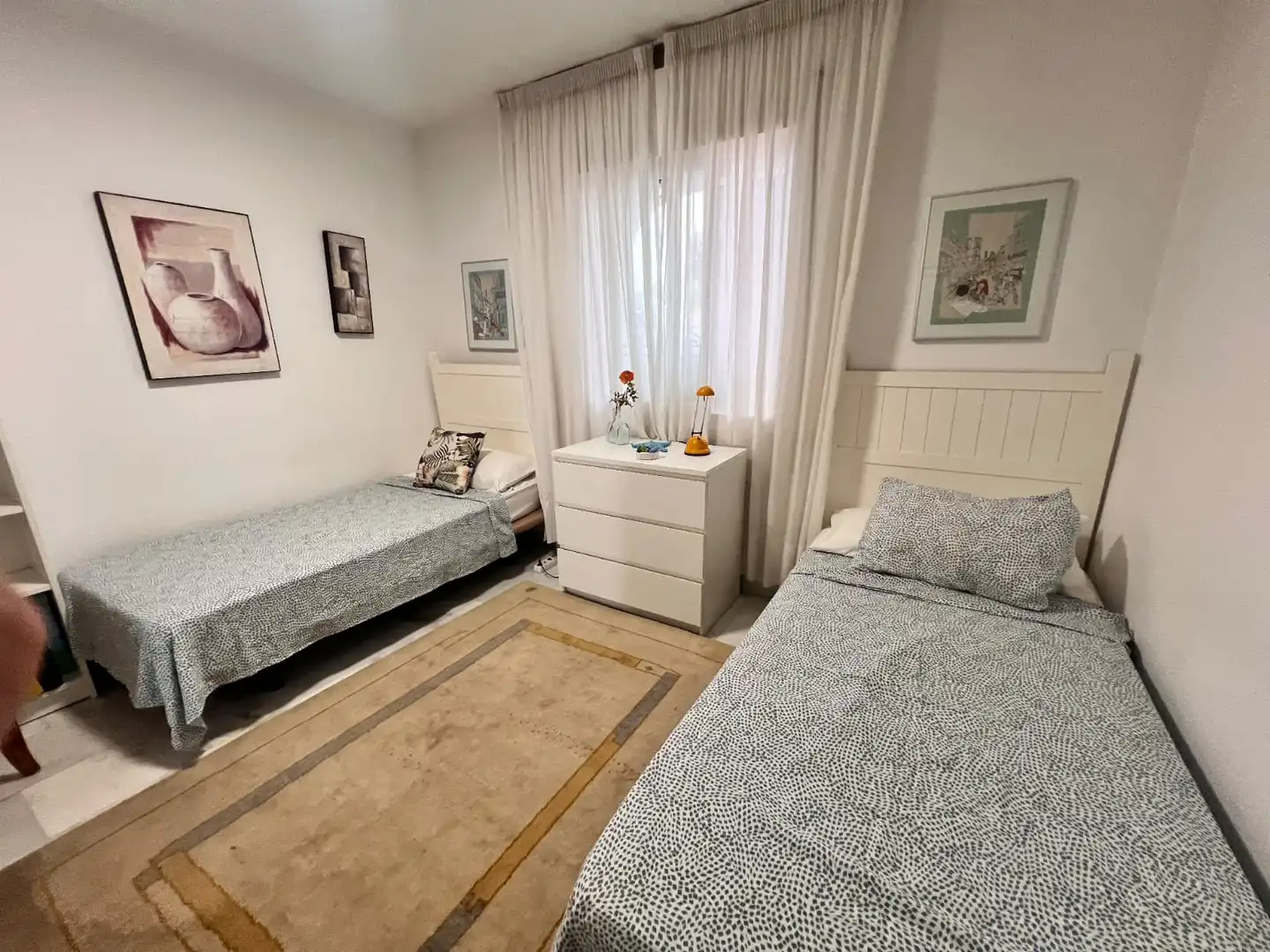 Dormitori de Apartament de lloguer en Mijas amb Jardí privat, Terrassa i Traster