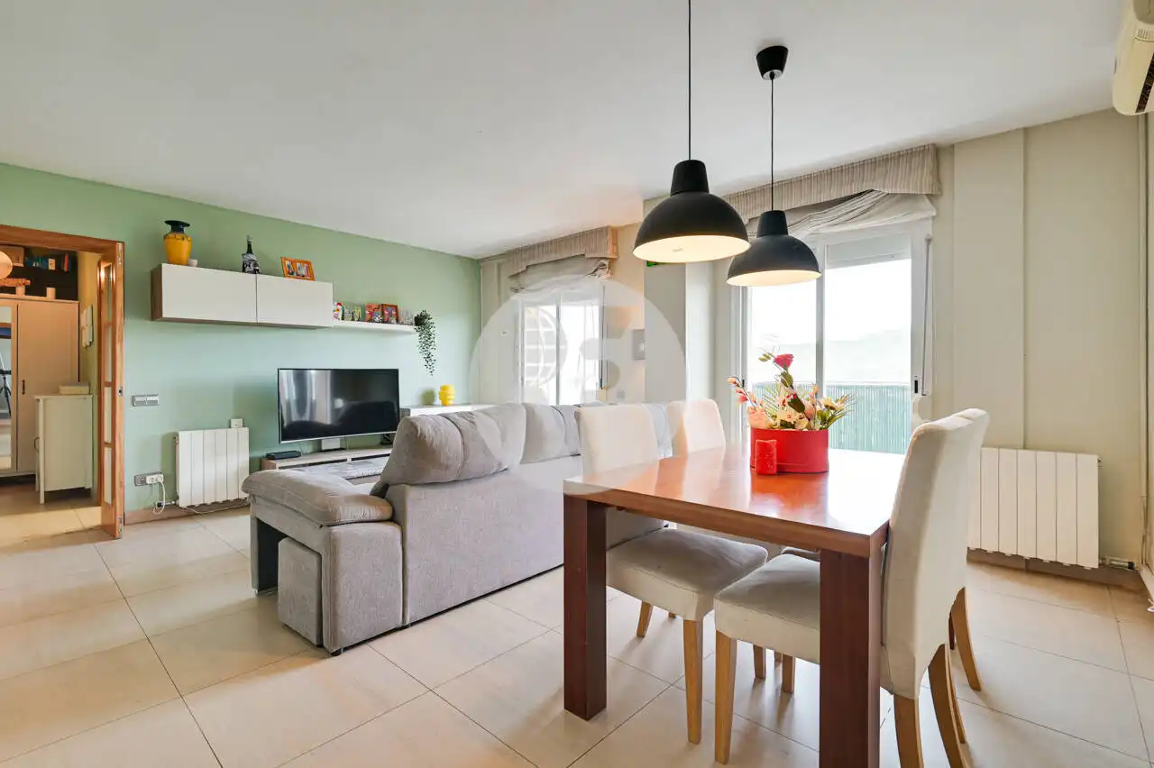 Living room of Attic for sale in Mollet del Vallès  with Air Conditioner, Heating and Balcony