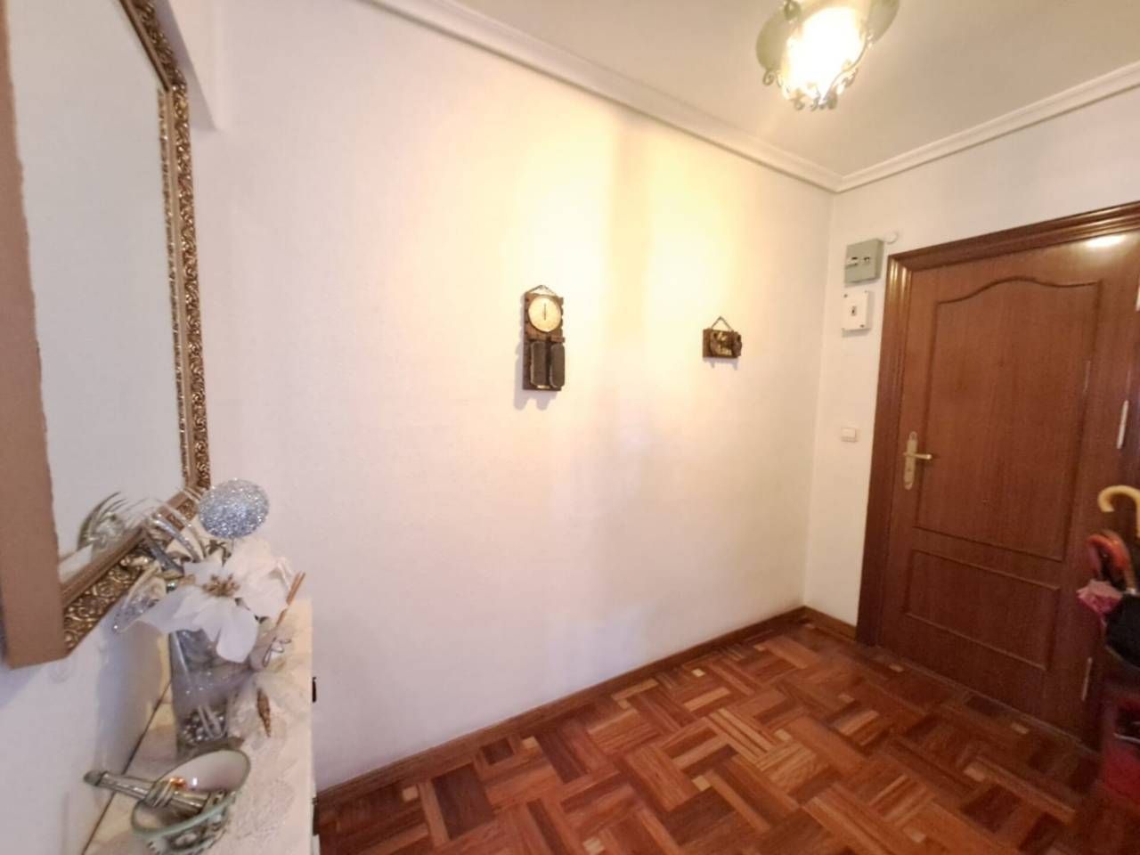 Piso en venta en Burgos Capital con Calefacción y Terraza