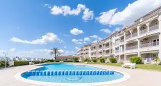 Swimming pool of Flat for sale in Empuriabrava  with Air Conditioner, Terrace and Furnished