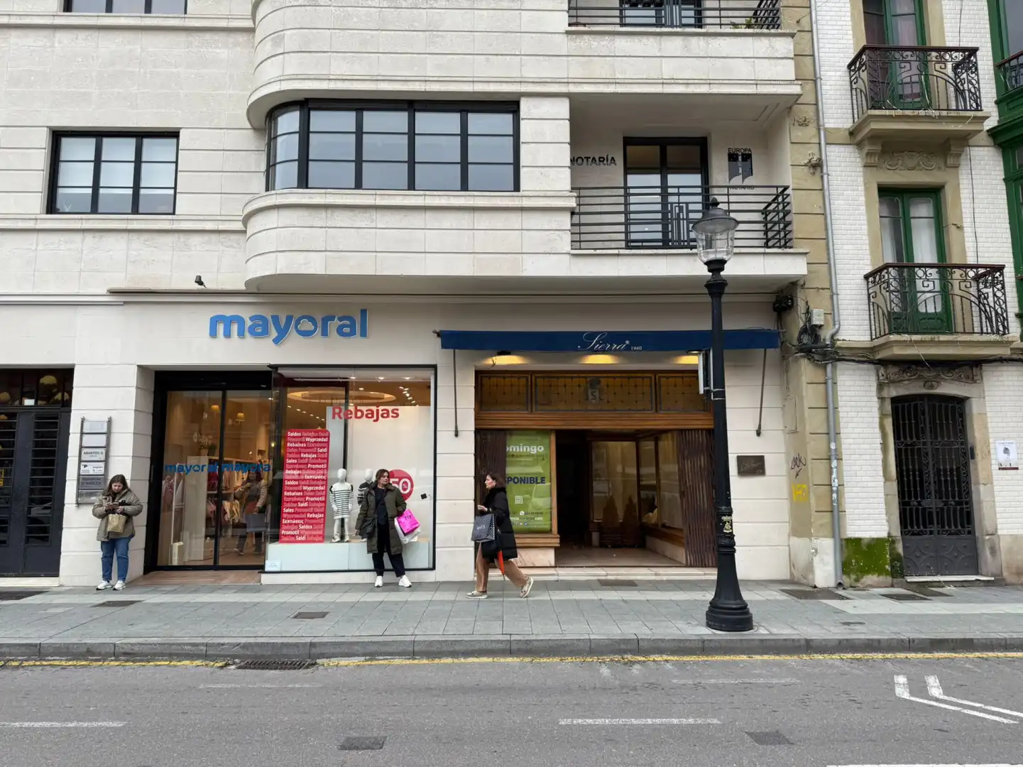Gewerbefläche zur Miete in Gijón - PZ INSTITUTO