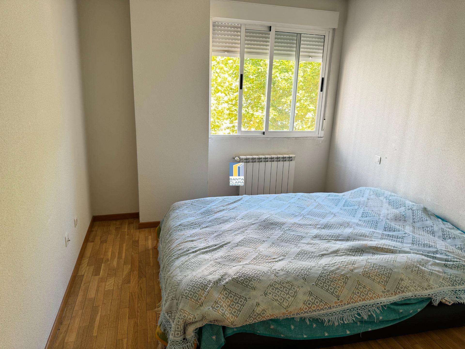 Bedroom of Flat for sale in Zamora Capital   with Heating, Parquet flooring and Terrace