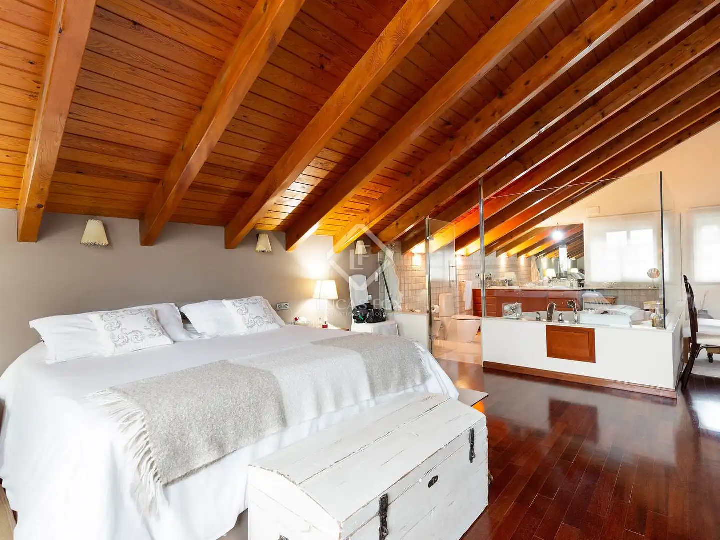 Detached house with terrace for sale in Montmar, imagen 24