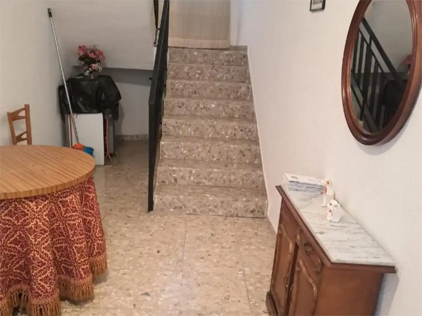 Casa adosada en venda en Castril amb Traster, Moblat i Balcó