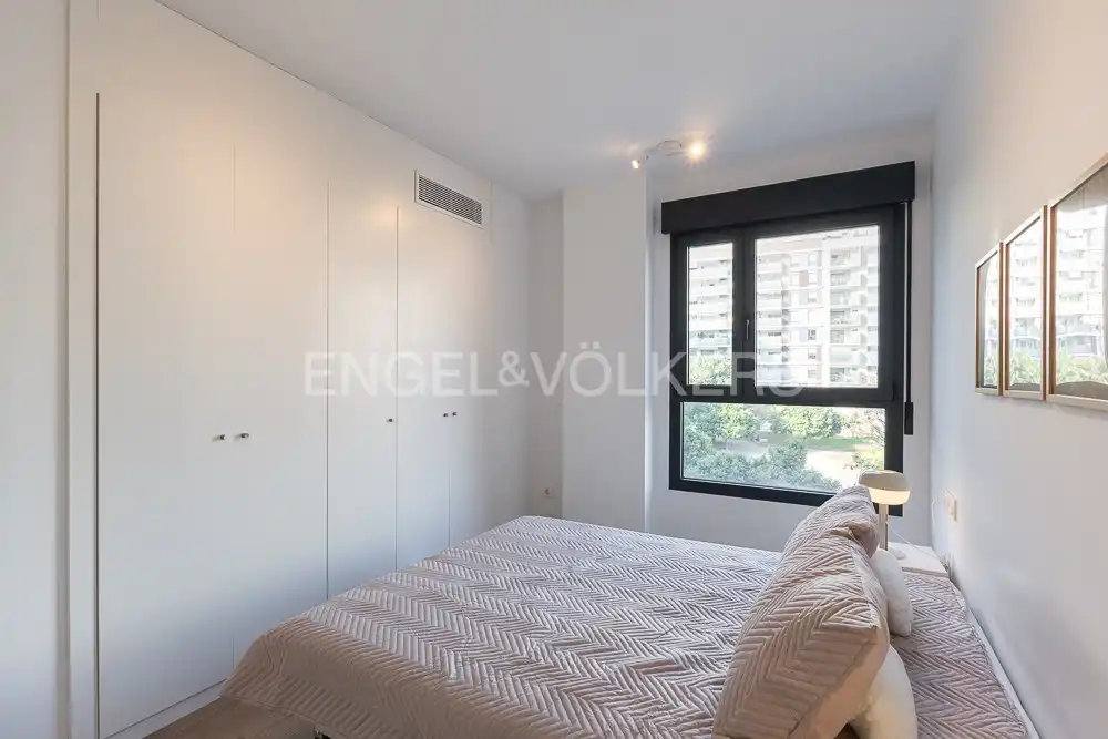 Bedroom of Flat for rent in Valencia  with Air Conditioner, Heating and Parquet flooring