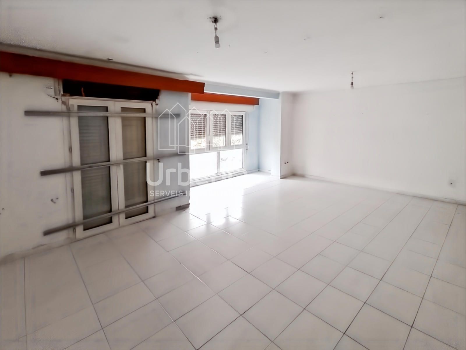 Flat for sale in Girona Capital  with Heating and Terrace