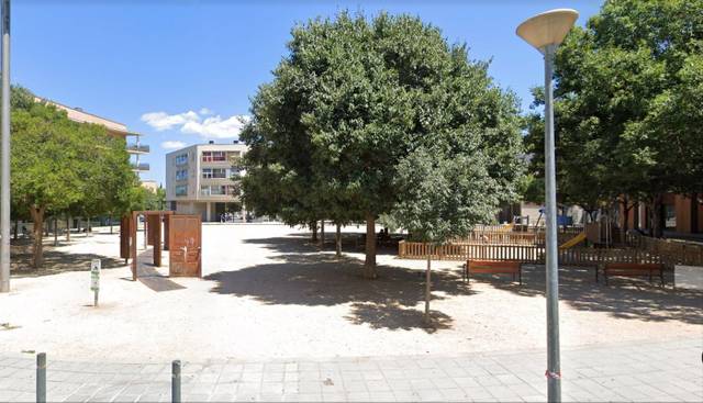 Local comercial en Alquiler en N/A en Eixample - Horta Capallera