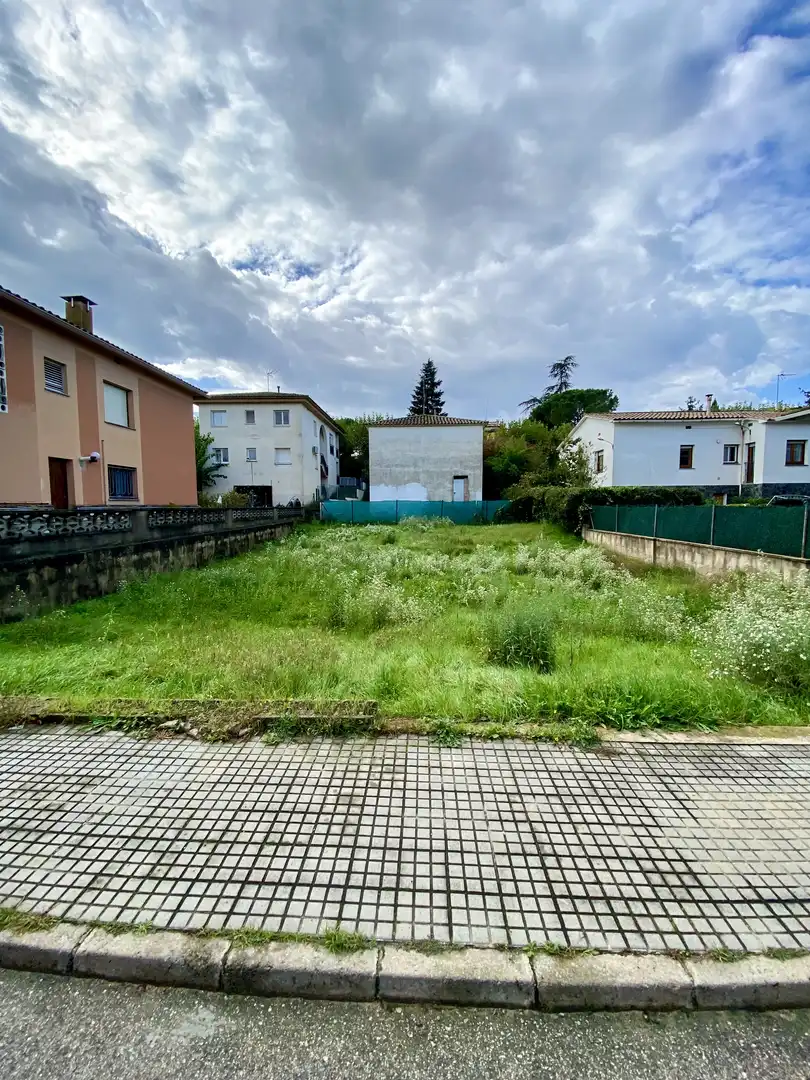 Terreno residencial en venta en Carrer de Sant Esteve 26