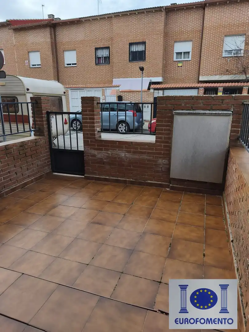 Adossat en venda a Chozas de Canales, imagen 19