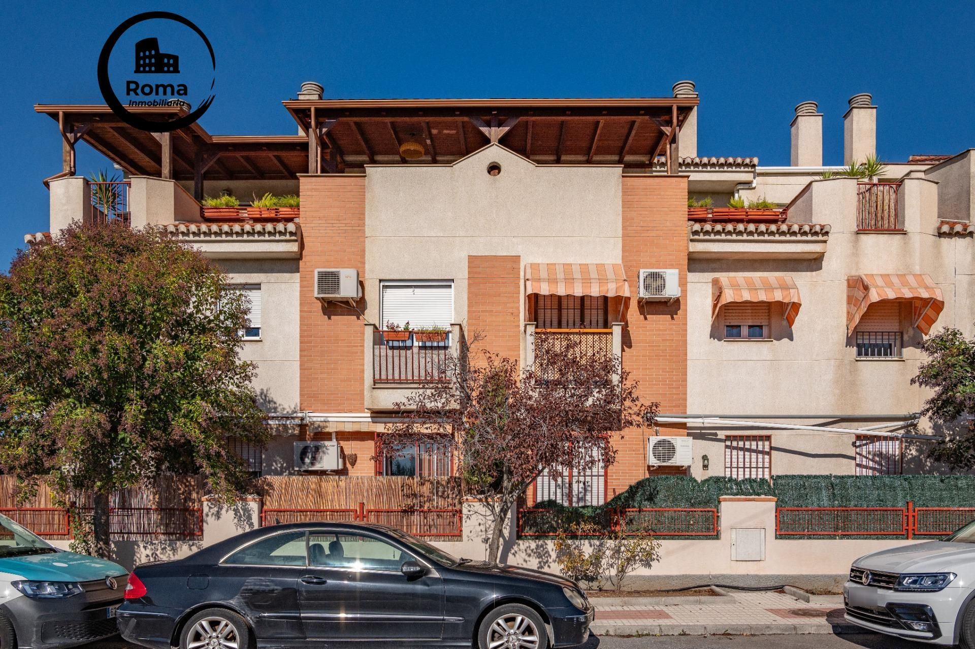 Exterior view of Flat for sale in Maracena  with Air Conditioner, Private garden and Terrace