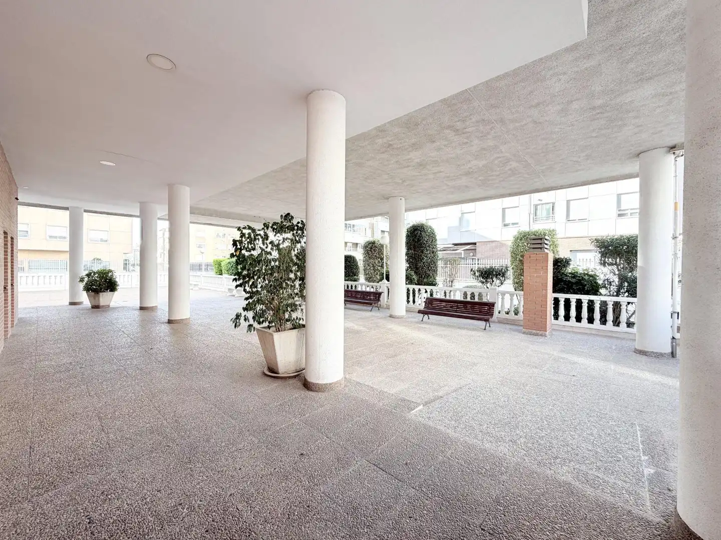 Piso en venta en Elche / Elx con Aire acondicionado, Calefacción y Jardín privado