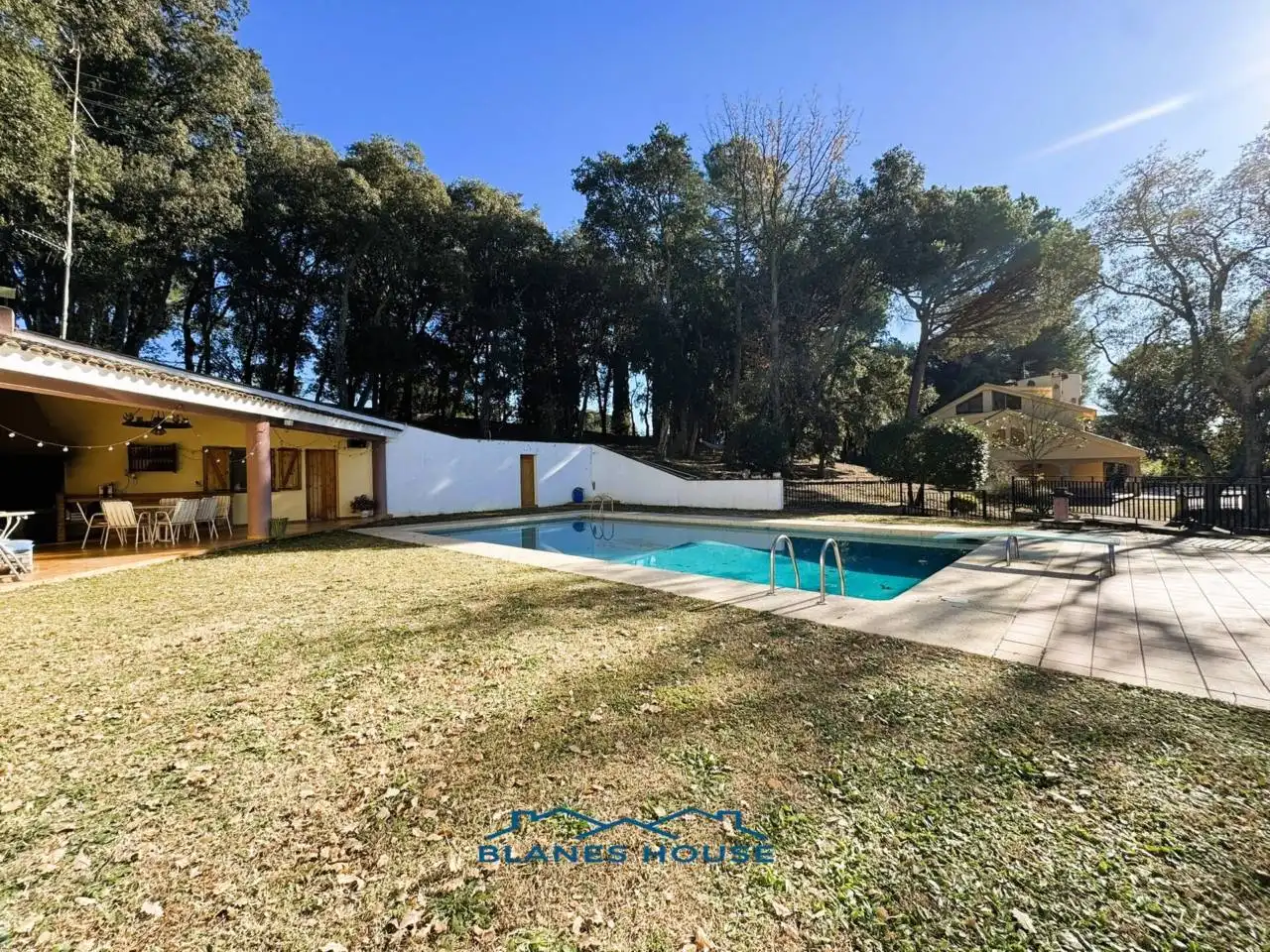 Piscina de Finca rústica en venda en Sant Feliu de Buixalleu amb Calefacció, Jardí privat i Terrassa