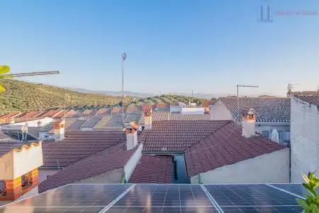 Vista exterior de Casa o chalet en venta en Güevéjar con Calefacción