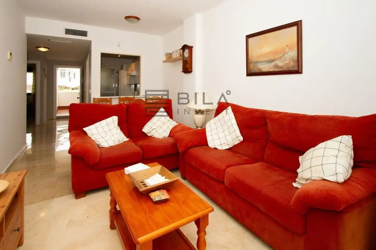 Sala d'estar de Pis en venda en Mijas amb Aire condicionat, Terrassa i Traster