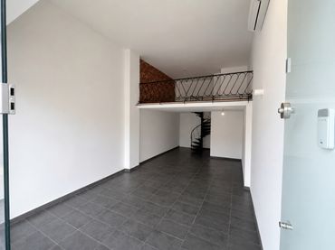 Business premises to rent in Luis Mariano Kalea