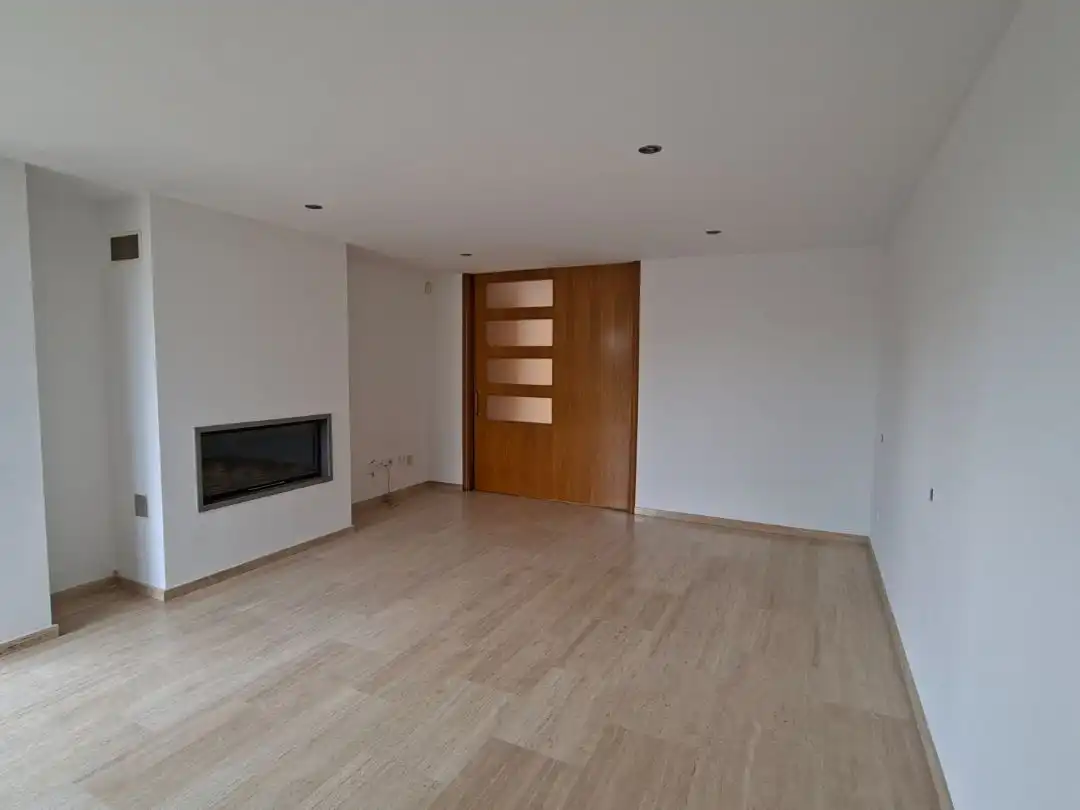 Casa aparellada amb piscina en venda a Av Mas Clariana 78, imagen 7